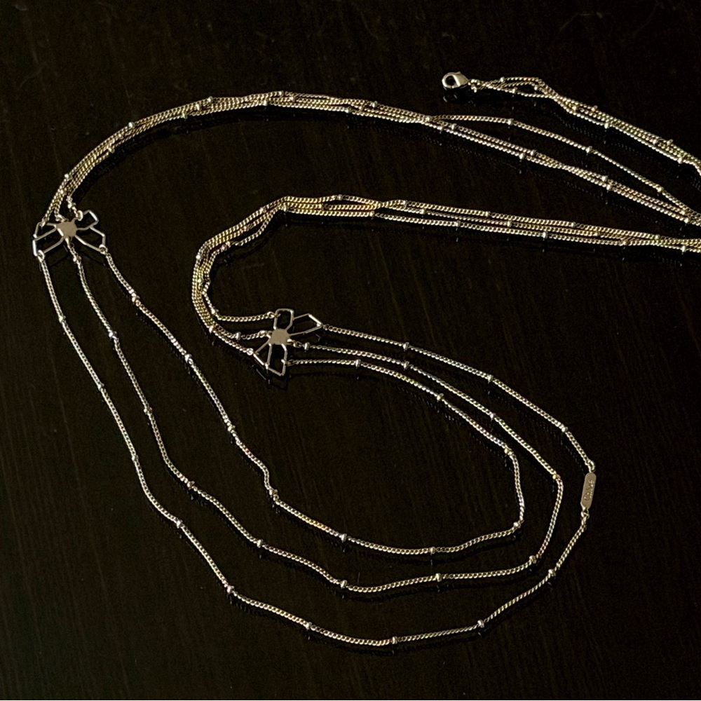 Chloe necklace